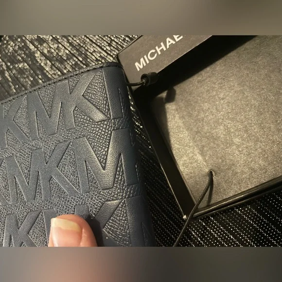 Michael Kors Andy Bifold Wallet NWT